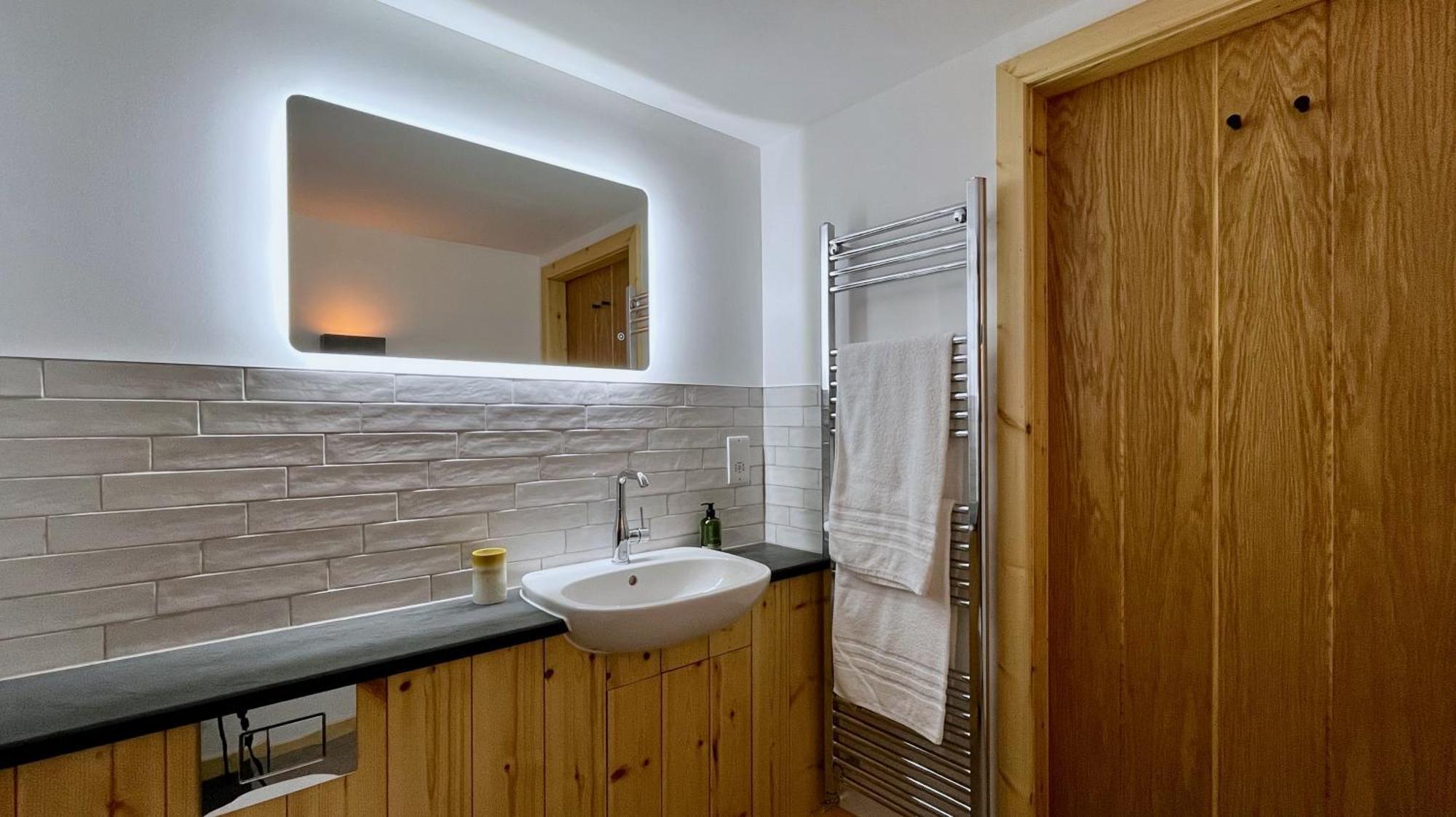 Charming Countryside Barn * Pencader (Carmarthenshire)