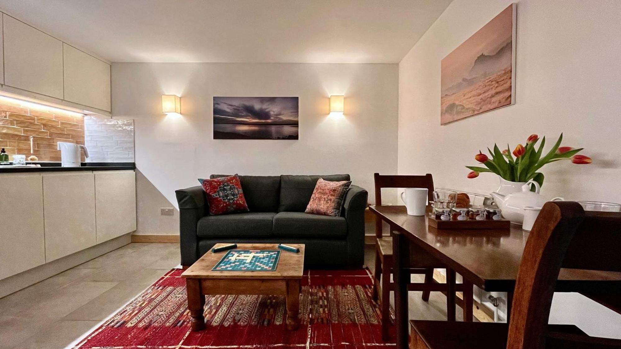 Charming Countryside Barn Apartment Pencader (Carmarthenshire)
