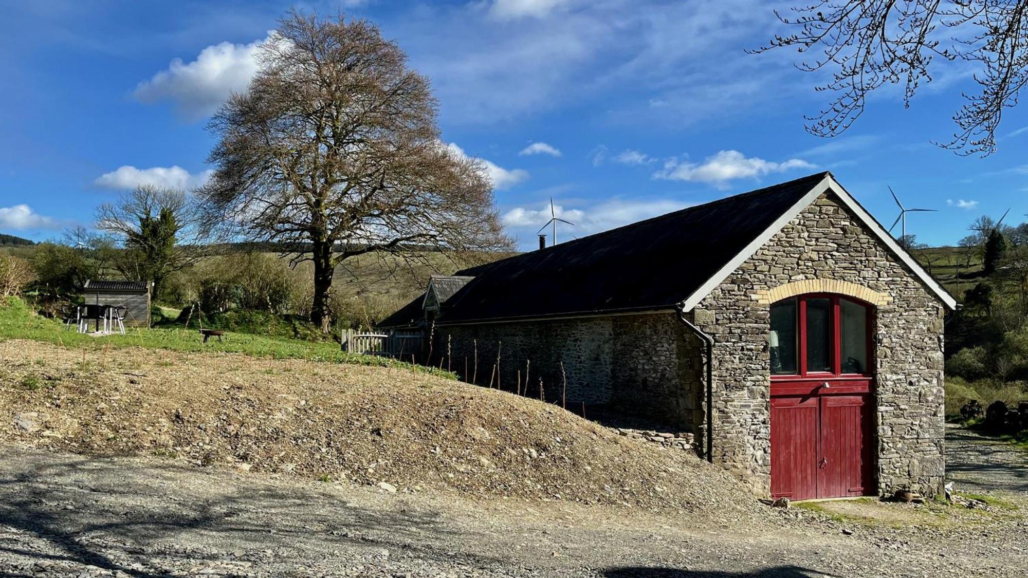 Charming Countryside Barn *