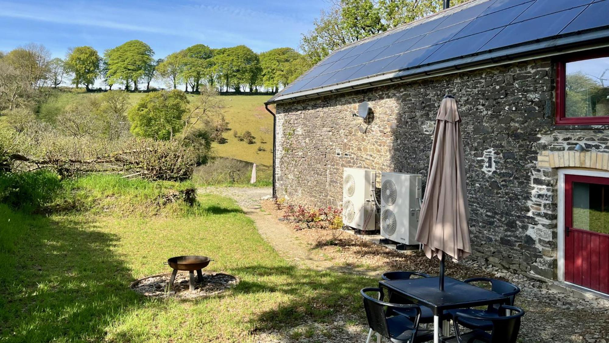 Charming Countryside Barn * Pencader (Carmarthenshire)