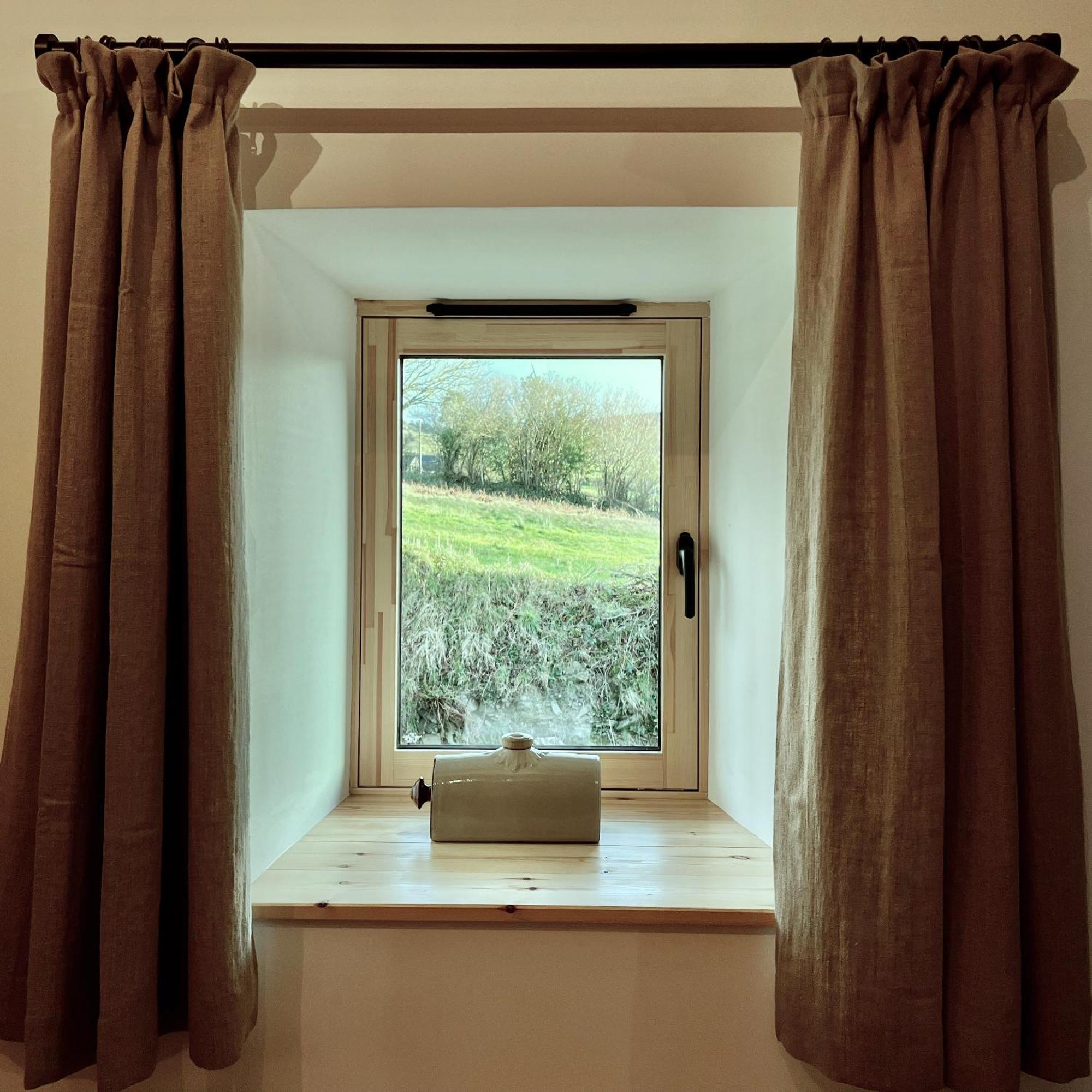Charming Countryside Barn Pencader (Carmarthenshire)